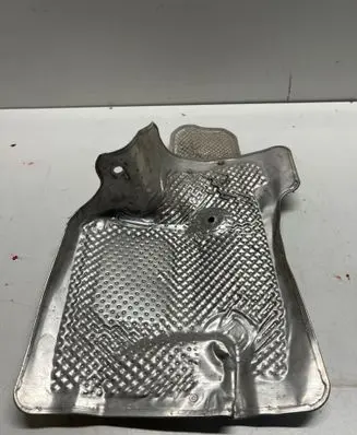 Chrysler Pacifica Heat shield in engine bay 68231837 0926
