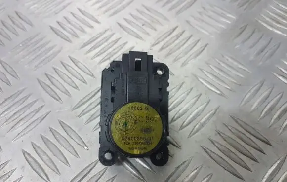 Alfa Romeo 147 Central body control module 52400866