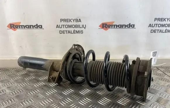 Volkswagen PASSAT B8 Front shock absorber with coil spring 3Q0413031BM 824904010023