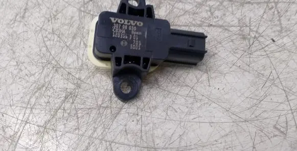 Volvo V60 Airbag deployment crash/impact sensor 30798030 120316301