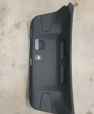 Audi A3 S3 8V Tailgate/boot cover trim set 8V5867975C