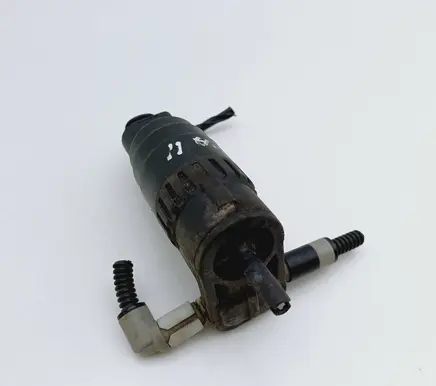 Skoda Octavia Mk2 (1Z) Windscreen/windshield washer pump 1K6955651