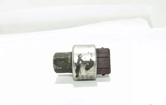 Peugeot 406 Oil pressure sensor 280443