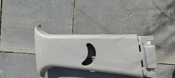 KIA Picanto Center/middle under tray cover 858401Y000 858401Y00