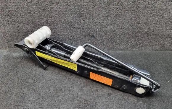 Audi A6 S6 C7 4G Lift Jack 4G0011031F