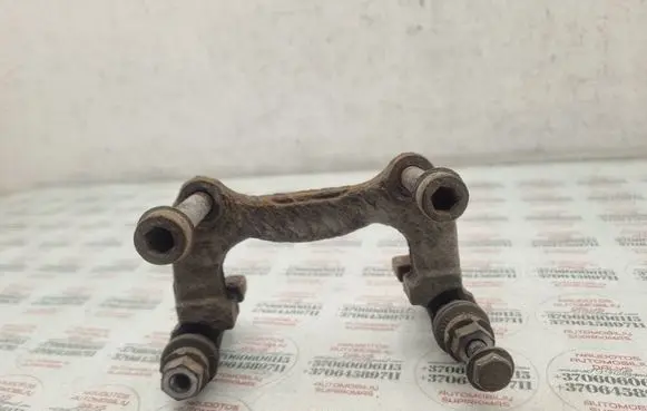 Seat Exeo (3R) Brake caliper pad carrier rear 