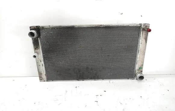 BMW 7 E65 E66 Coolant radiator 7795138 17117795138