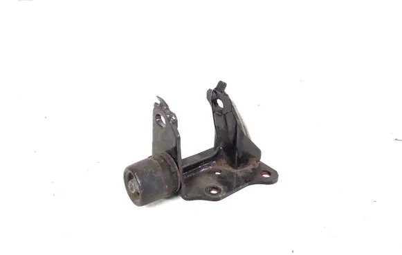 Toyota Avensis T270 Engine mounting bracket 12325-0T090