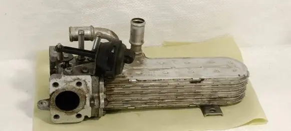 Audi A3 S3 A3 Sportback 8P EGR valve cooler 03G131513J 3239787 00410