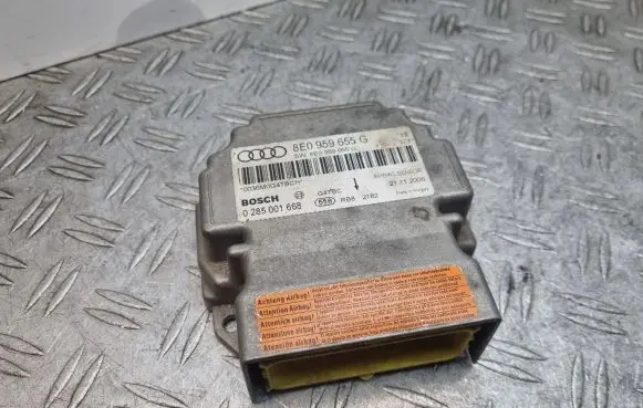 Audi A4 S4 B7 8E 8H Airbag control unit/module 8E0959655G 0285001668