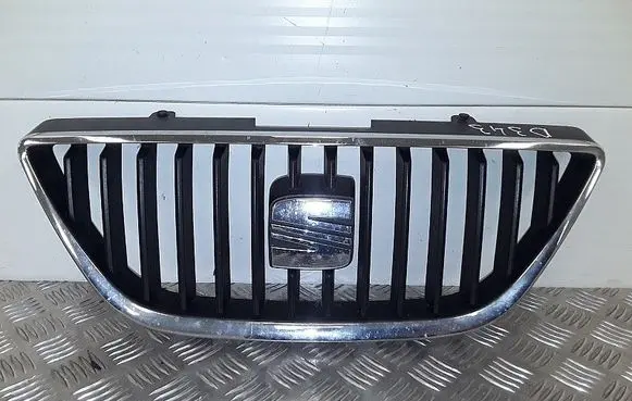 Front bumper lower grill