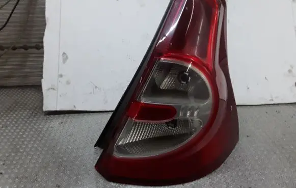 Dacia Sandero Rear/tail lights 8200734824
