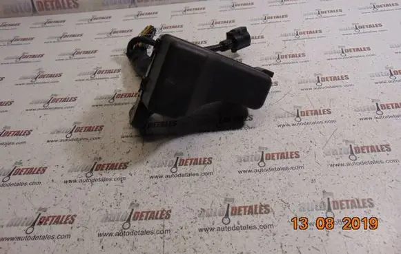 Toyota Corolla Verso AR10 Fuse module