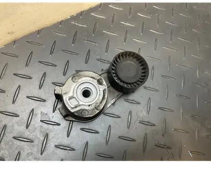 BMW 3 F30 F35 F31 Alternator belt tensioner 7604936