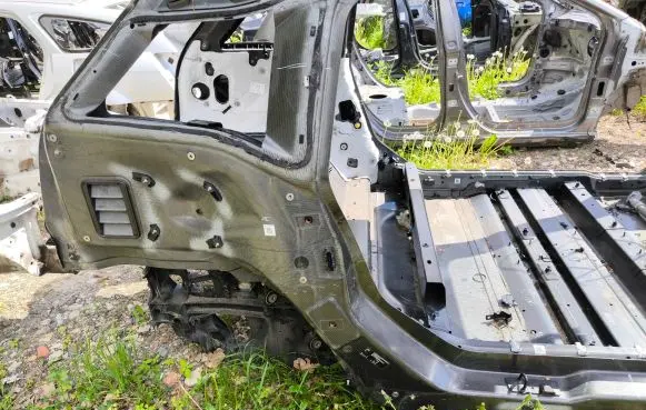 Rear quarter panel