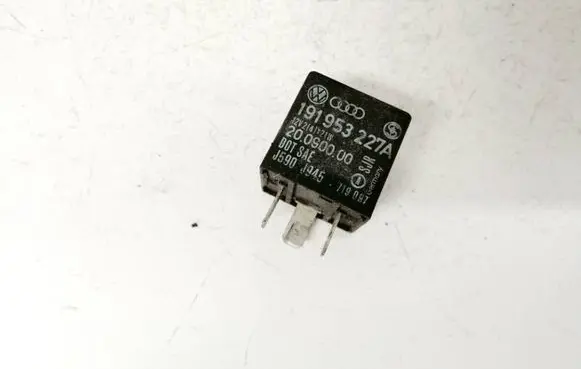 Volkswagen Golf IV Other relay 191953227A J590CJ945