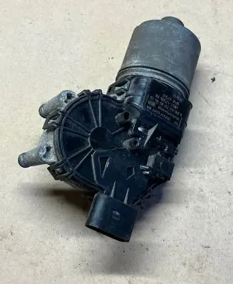 Ford Focus Wiper motor BP4K67340 4M5117508AA 03902417310