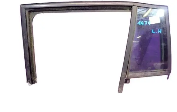 Renault Megane II Front door window glass four-door