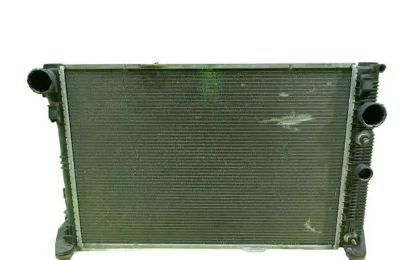 Mercedes-Benz E C207 W207 Coolant radiator A2045003603