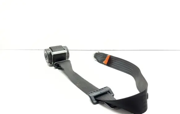Ford C-MAX I Rear seatbelt 3M51R611B69AH 601597700D