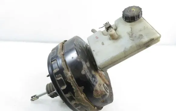 Opel Movano B Brake booster 03786952014 472100453R 472100453RB