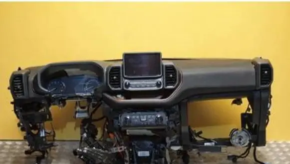 Ford Bronco Dashboard M1PBS04305 BRONCO-SPORT