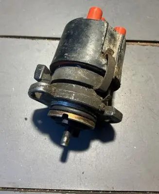 Volkswagen Polo III 6N 6N2 6NF Spark distributor 0237521061