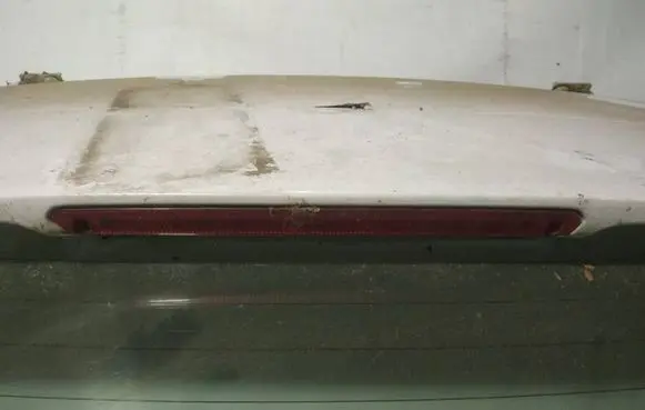 Ford Focus Third/center stoplight