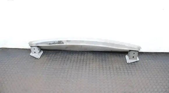 Seat Toledo IV (NH) Rear bumper support beam 