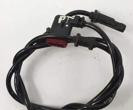 Mercedes-Benz C W203 ABS rear brake sensor A0015429118