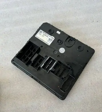 Seat Ibiza IV (6J,6P) Central body control module 85E907031AJ