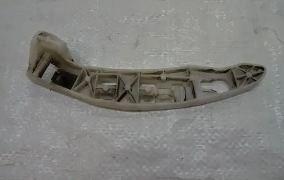 Peugeot 208 Rear bumper mounting bracket 9673271580
