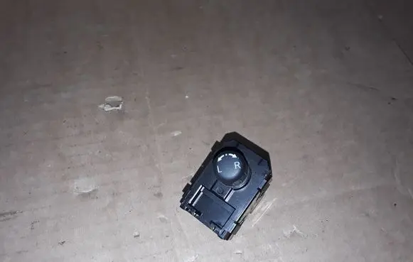 Nissan Murano Z51 Wing mirror switch NOCODE