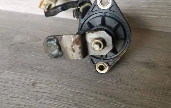 Mazda 626 Accelerator pedal position sensor 1983007100