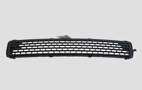 Volvo V70 Front bumper lower grill 30763113 30678636