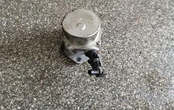 Nissan Qashqai+2 Vacuum pump 7006730303 8201005306C