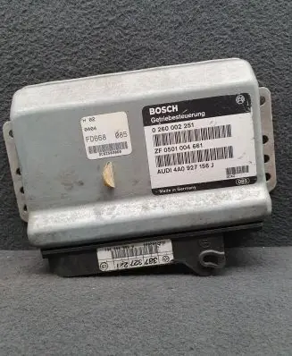 Audi A6 S6 C4 4A Gearbox control unit/module 4A0927156J 0260002251 ZF0501004661
