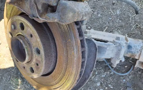 Volvo S80 Front wheel hub