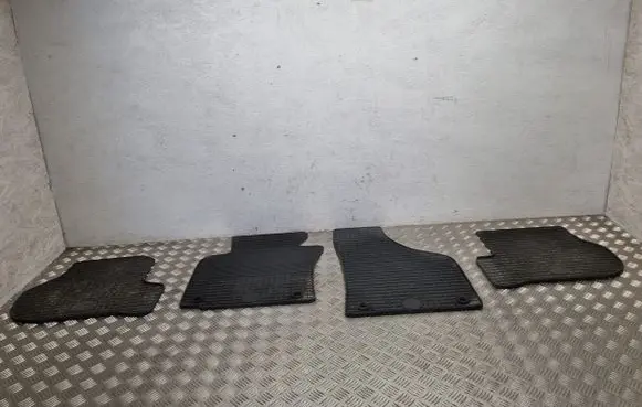 Volkswagen Sharan Car floor mat set 