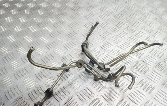 Fiat Marea Fuel injector supply line/pipe 