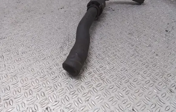 Volkswagen Transporter - Caravelle T5 Engine coolant pipe/hose