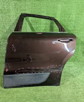 Porsche Macan (95B) Rear door