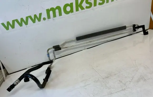 Volvo V70 Power steering radiator 31317423