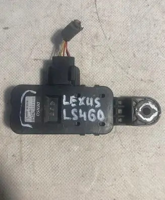 Lexus LS 460 - 600H Air quality sensor 0136500010