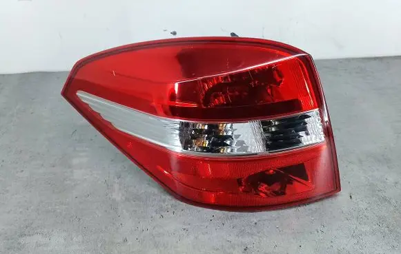 Renault Laguna III Rear/tail lights 08-551-1980L