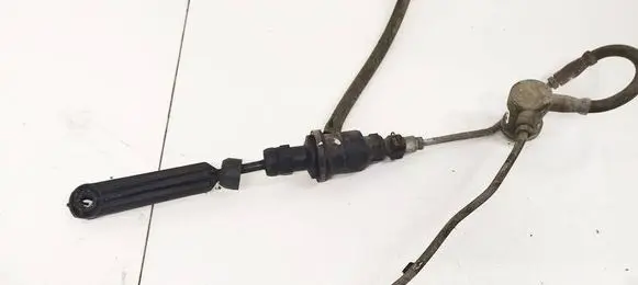 Renault Laguna III Clutch master cylinder 306100009R