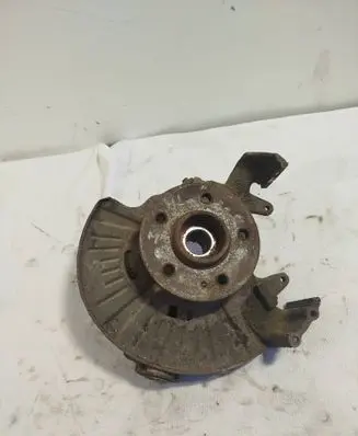 Mercedes-Benz ML W163 Front wheel hub spindle knuckle