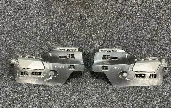 Audi A6 S6 C8 4K Headlight washer nozzle holder 4K0807095A 4K0807096A