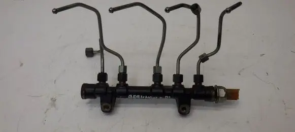 Peugeot Partner Fuel main line pipe 9804776780