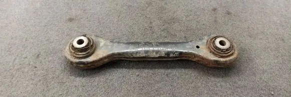 BMW 1 E81 E87 Rear control arm 6765425